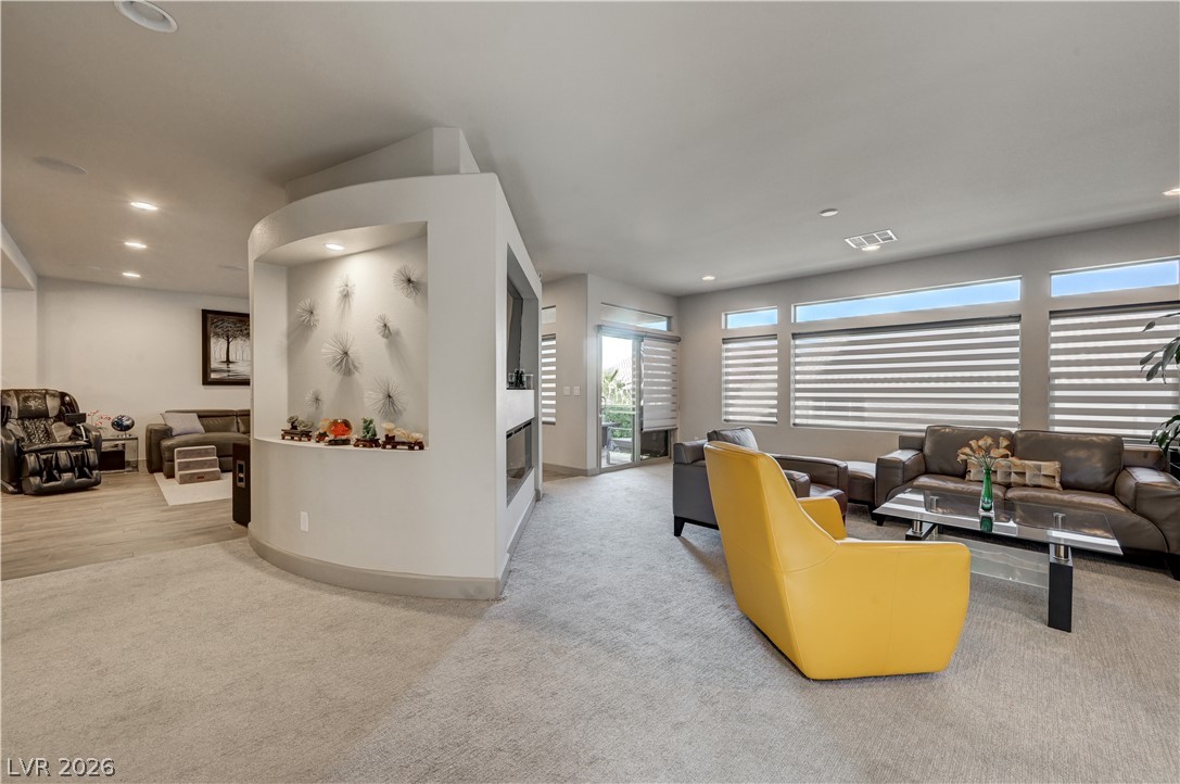 9738 Golden Thread Court Property Photo 4
