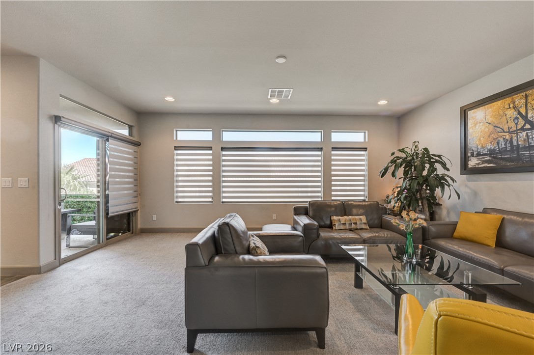 9738 Golden Thread Court Property Photo 6