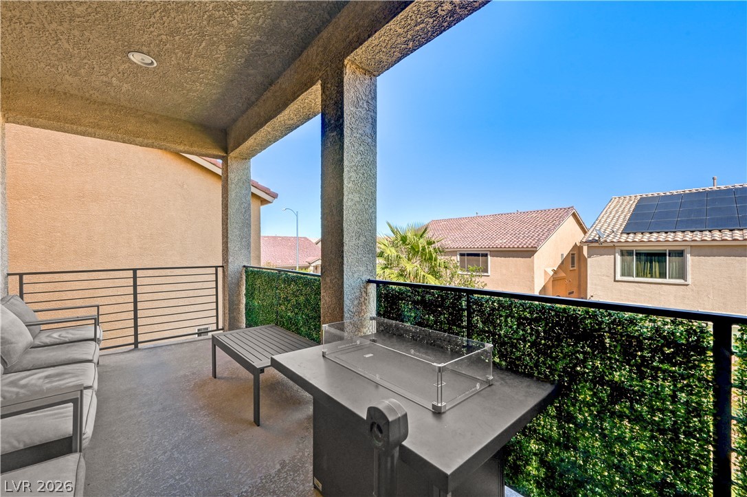 9738 Golden Thread Court Property Photo 28