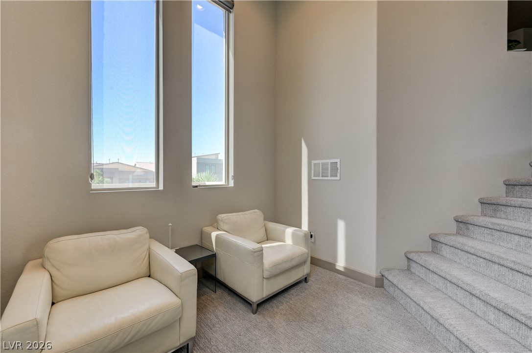 9738 Golden Thread Court Property Photo 32