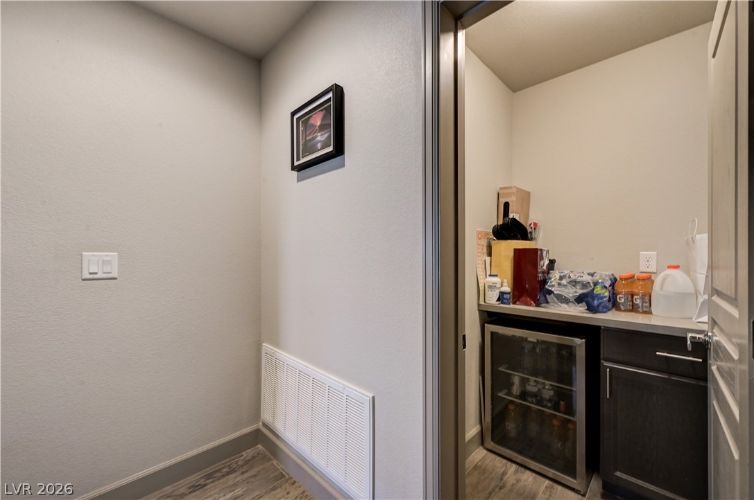 9738 Golden Thread Court Property Photo 61