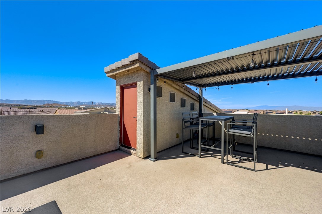 9738 Golden Thread Court Property Photo 67