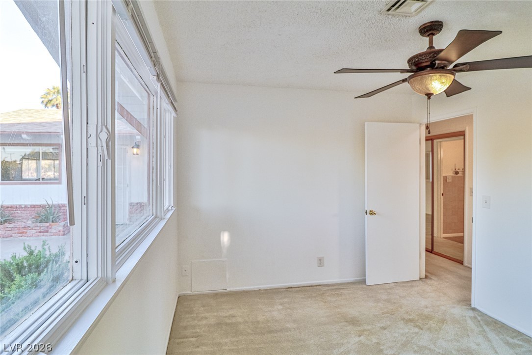 1517 Bryn Mawr Avenue Property Photo 48