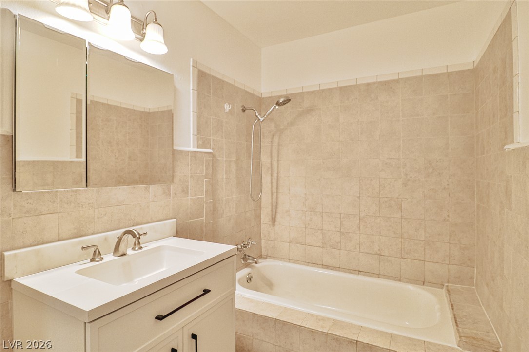 1517 Bryn Mawr Avenue Property Photo 50