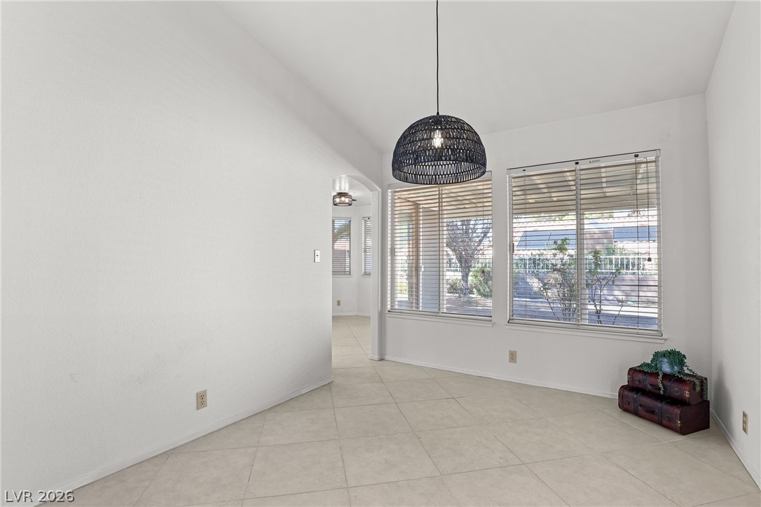 1042 Wainwright Court Property Photo 23