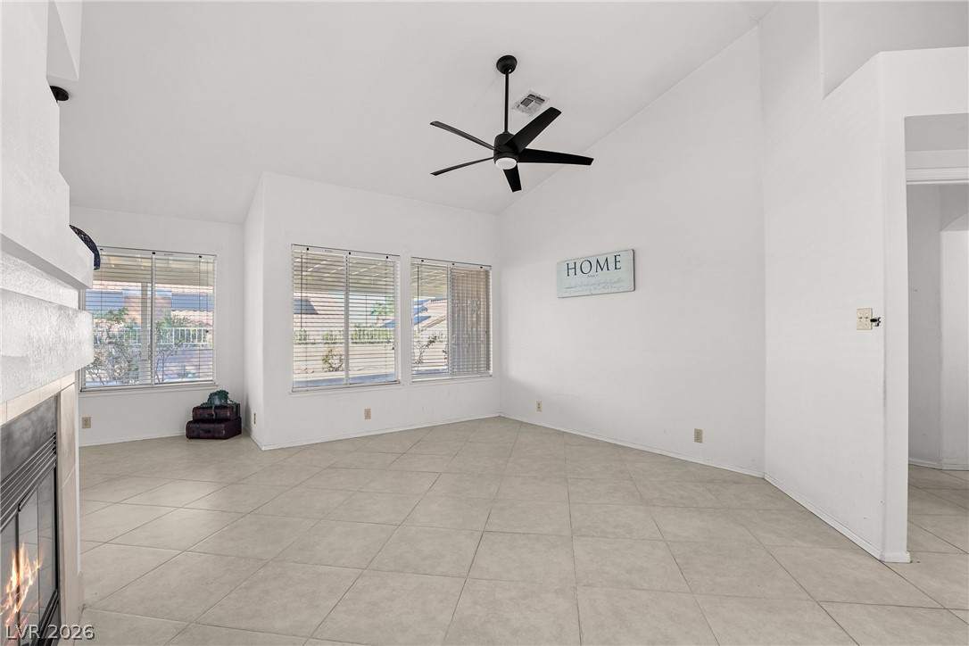1042 Wainwright Court Property Photo 27