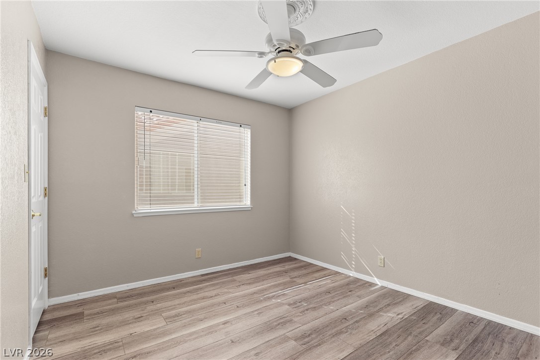 1042 Wainwright Court Property Photo 34