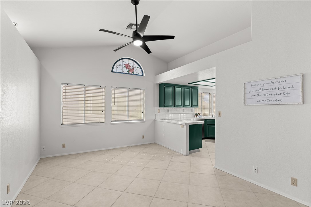 1042 Wainwright Court Property Photo 37
