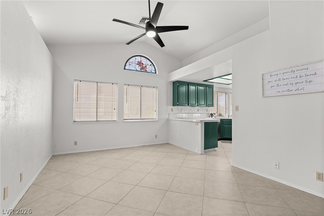 1042 Wainwright Court Property Photo 39