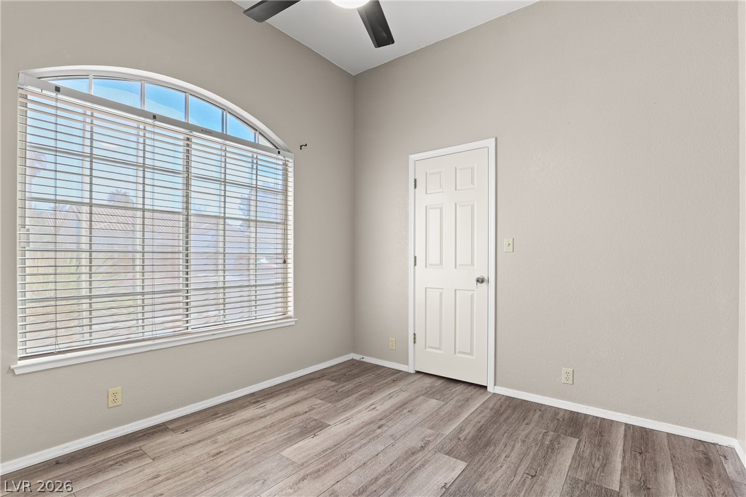 1042 Wainwright Court Property Photo 46