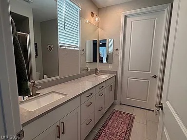 2126 Albury Avenue Property Photo 4