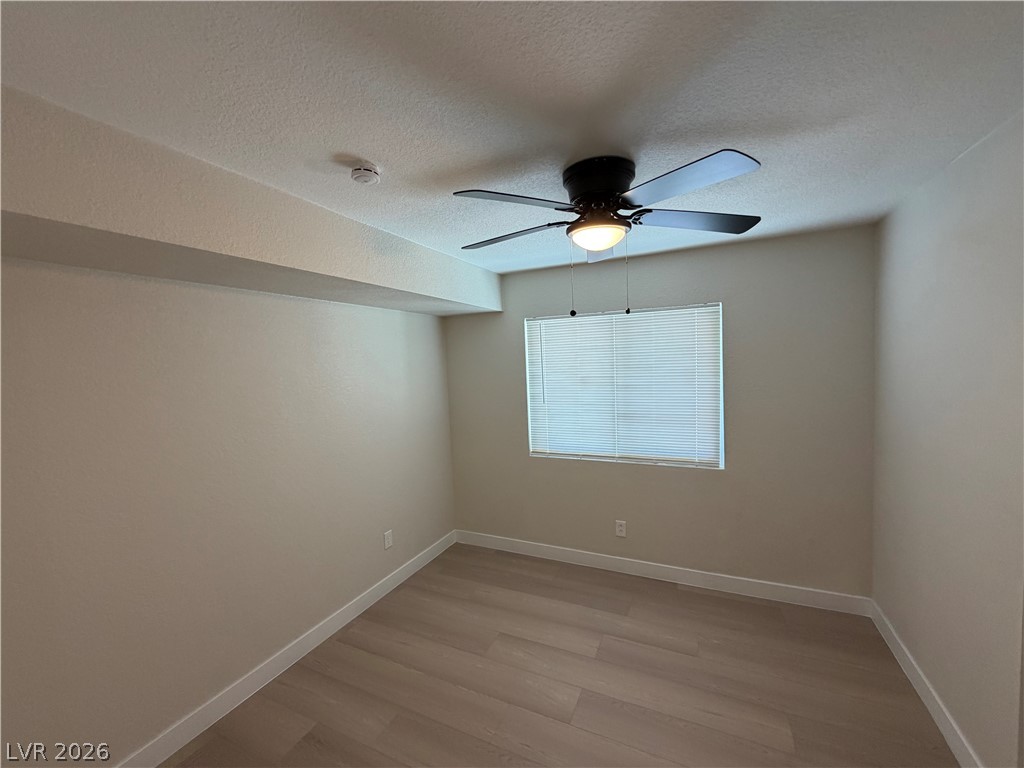 500 Grimsby Avenue Property Photo 12