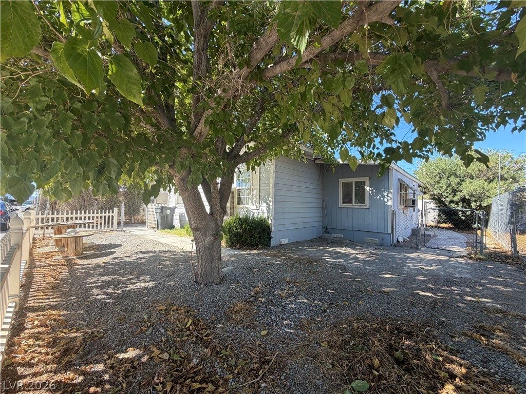 260 Ellendale Street Property Photo 3