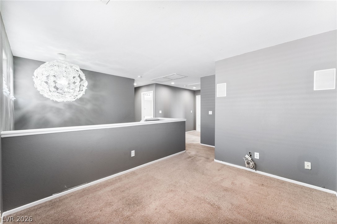 2825 Woodland Park Avenue Property Photo 18