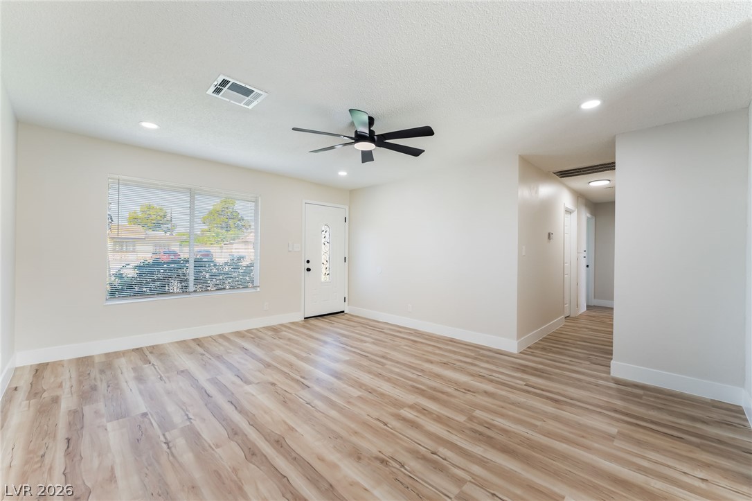 220 Ronald Lane Property Photo 6