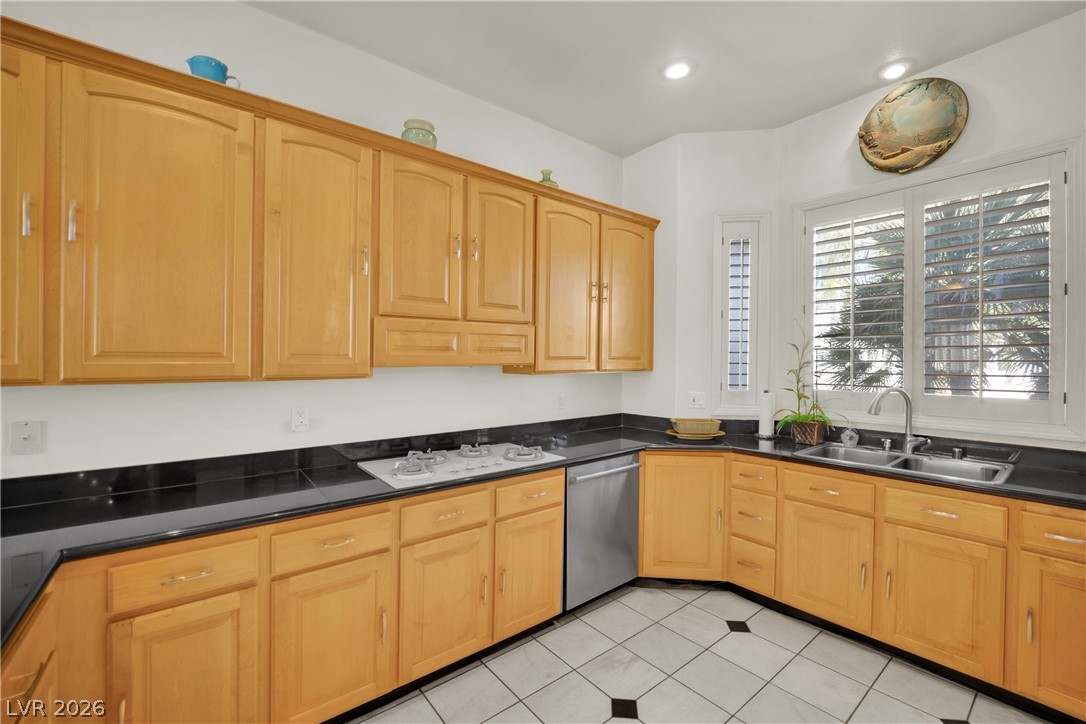 8125 Tiara Cove Circle Property Photo 11