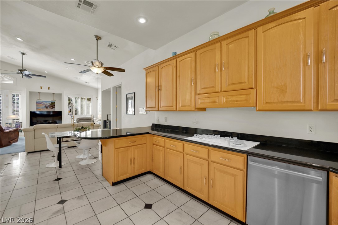 8125 Tiara Cove Circle Property Photo 12