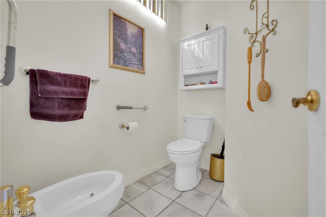 8125 Tiara Cove Circle Property Photo 32