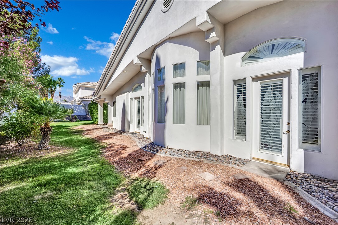 8125 Tiara Cove Circle Property Photo 45