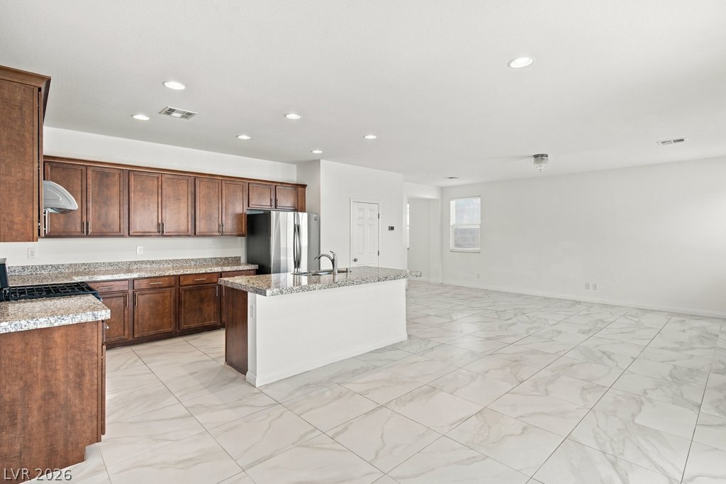 4722 Challenger Street Property Photo 8