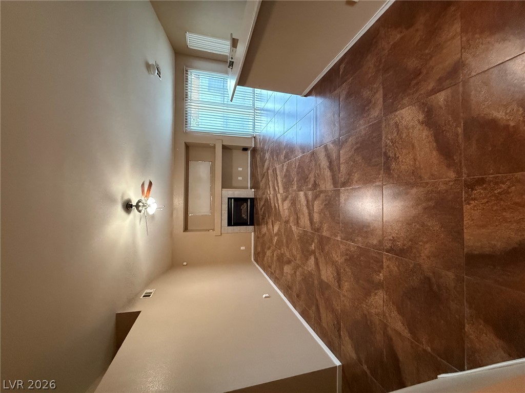5133 Lost Canyon Drive Property Photo 6