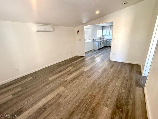 7566 Isley Avenue Property Photo 18