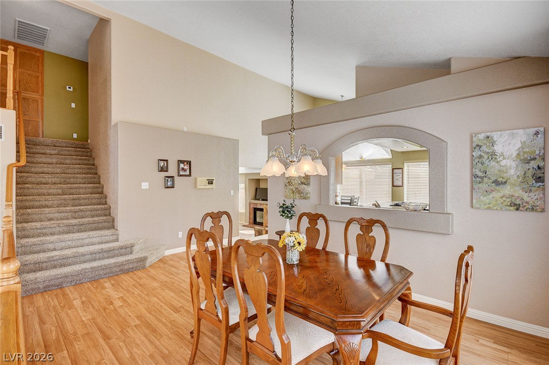 8963 Dove Cove Drive Property Photo 16