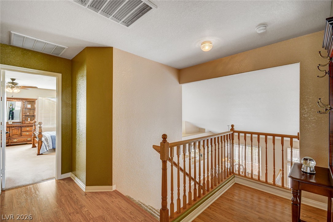 8963 Dove Cove Drive Property Photo 31
