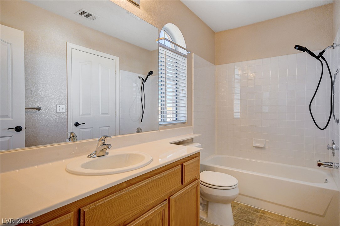 8963 Dove Cove Drive Property Photo 37
