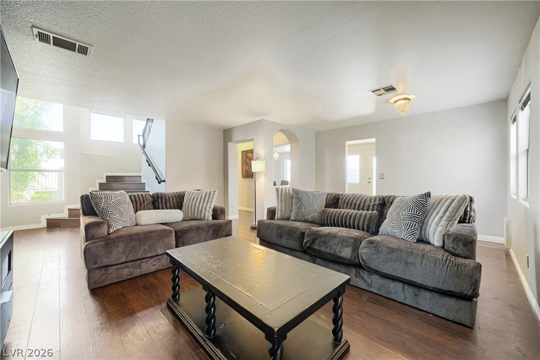 3536 Golden Pedal Street Property Photo 9
