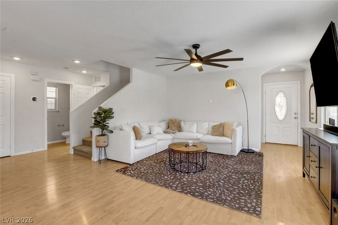 10838 Beach House Avenue Property Photo 4