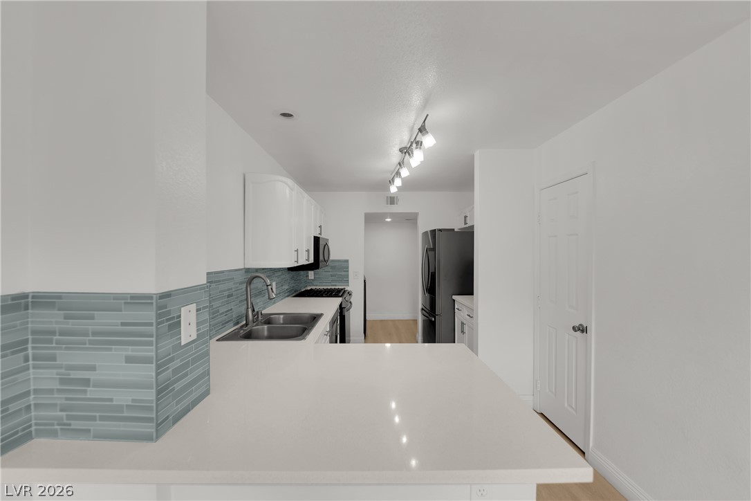 7620 Bauble Avenue Property Photo 12