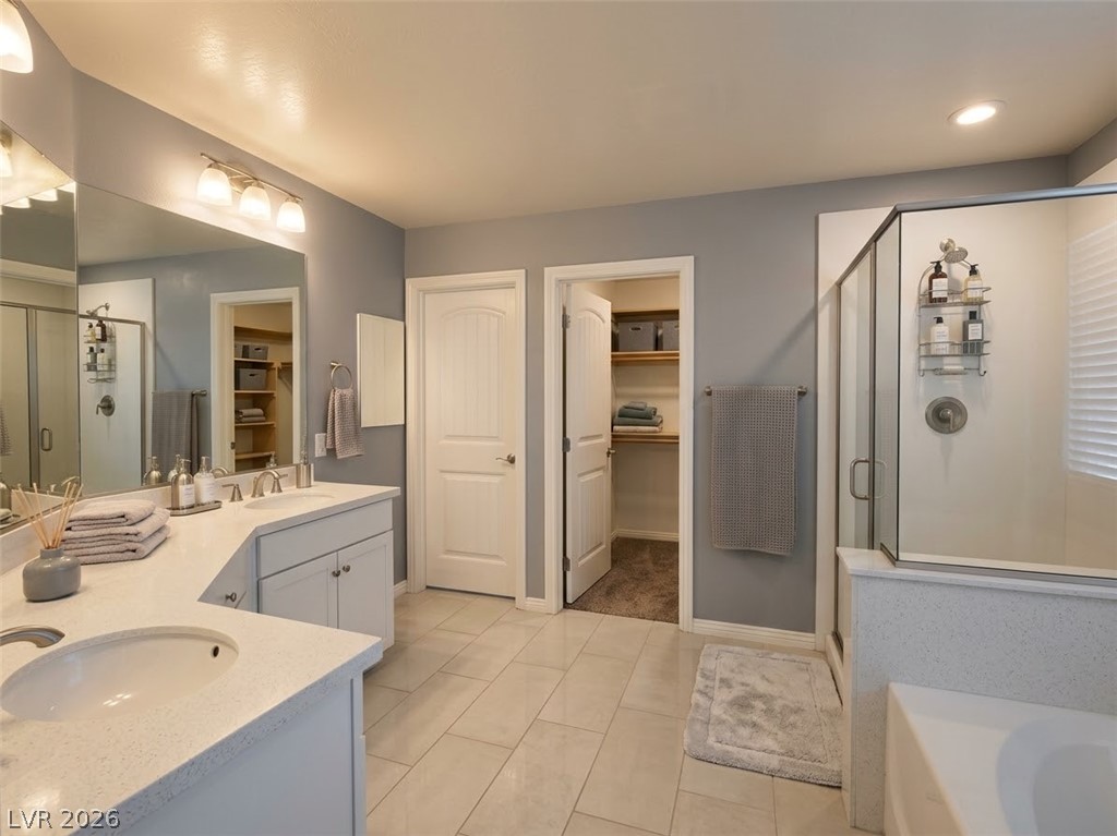 2926 Tremont Avenue Property Photo 13