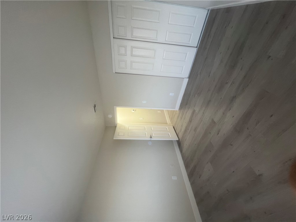 8001 Mt Royal Court Property Photo 9