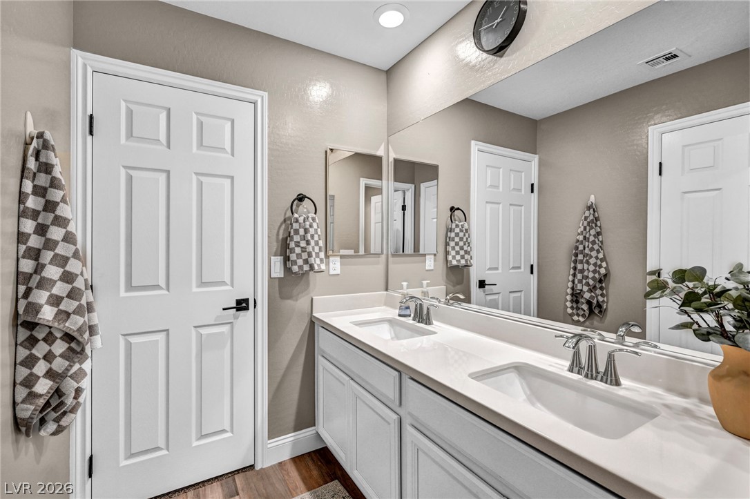 3212 Primrose Creek Court Property Photo 22