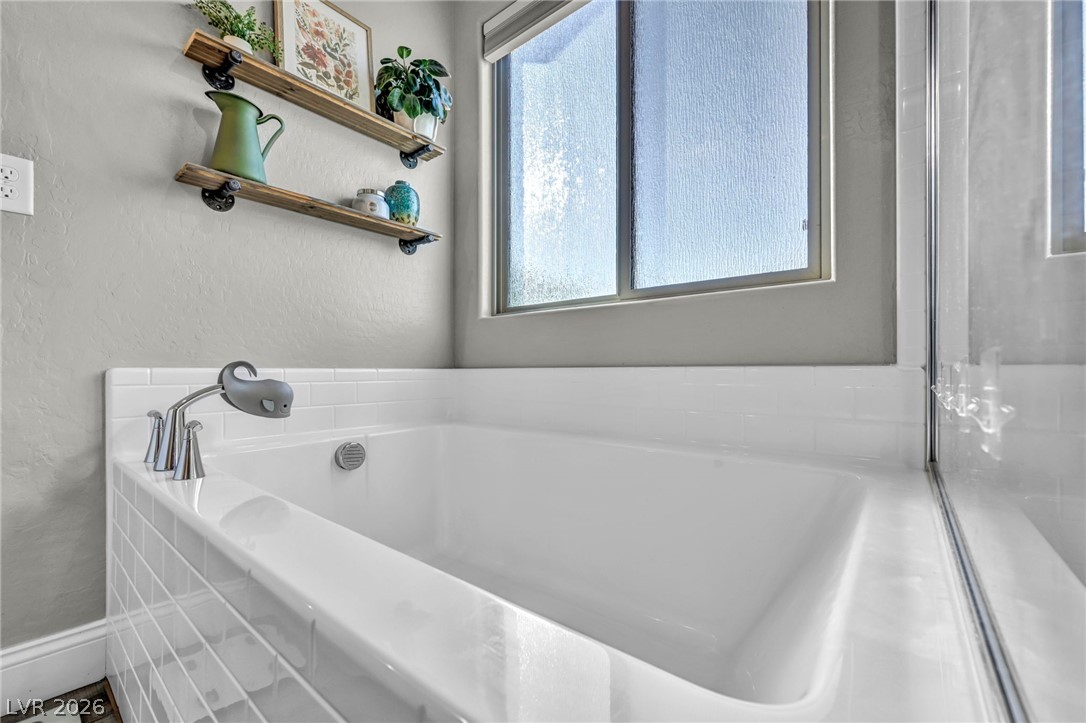 3212 Primrose Creek Court Property Photo 32