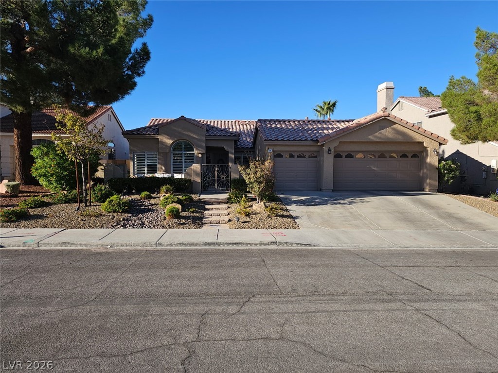 7908 Waterfalls Avenue Property Photo 1