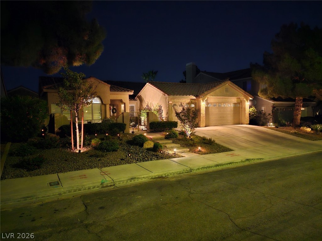7908 Waterfalls Avenue Property Photo 6