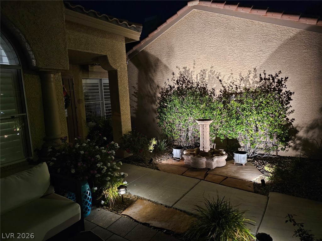 7908 Waterfalls Avenue Property Photo 8