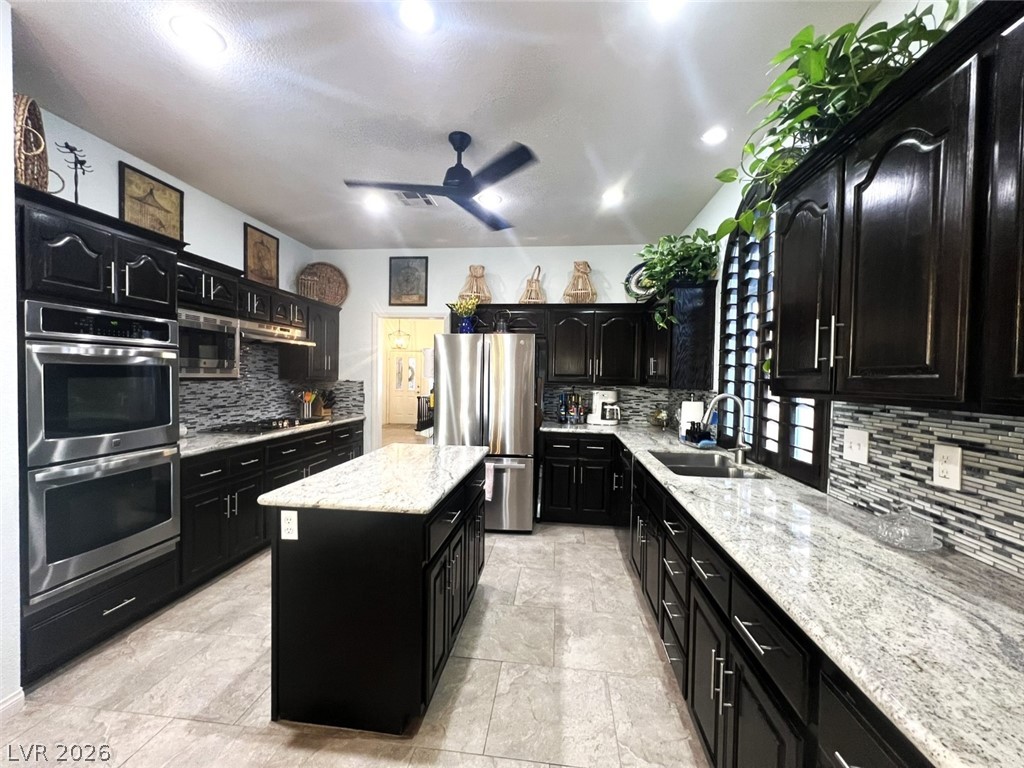 7908 Waterfalls Avenue Property Photo 20