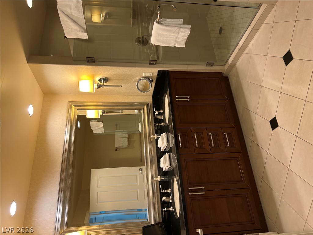 125 East Harmon Avenue 2918 Property Photo 24