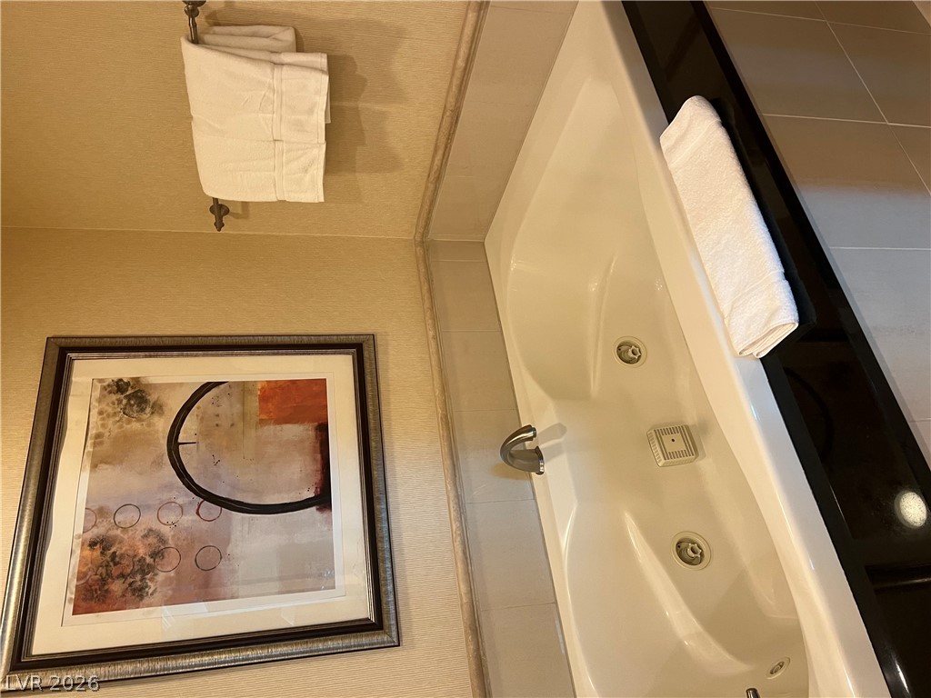 125 East Harmon Avenue 2918 Property Photo 26