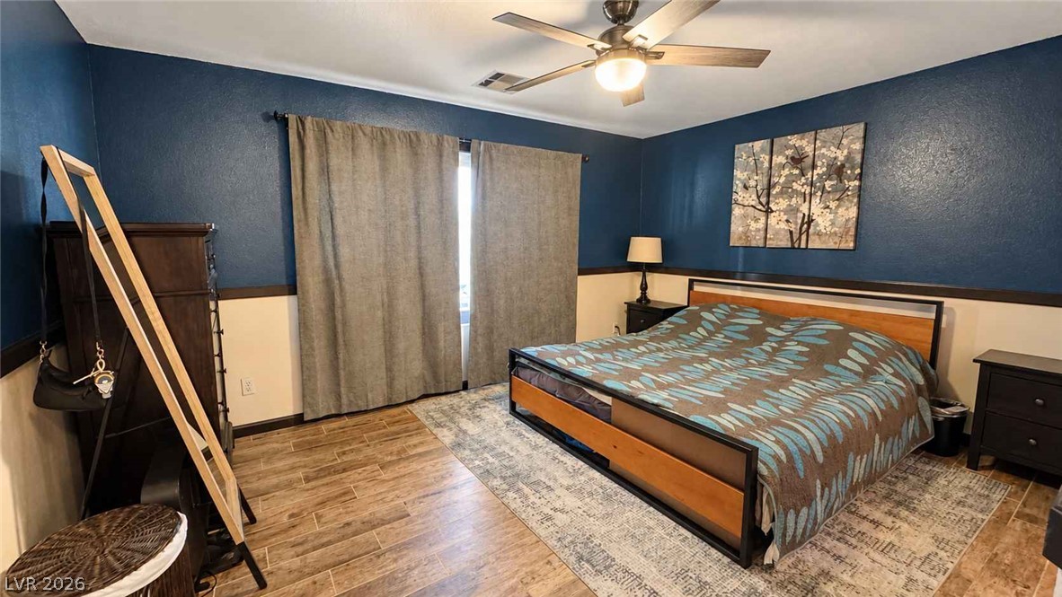 4582 Ordway Drive Property Photo 11