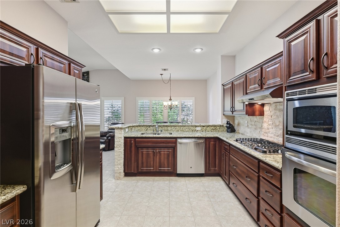 2829 Billy Casper Drive Property Photo 14