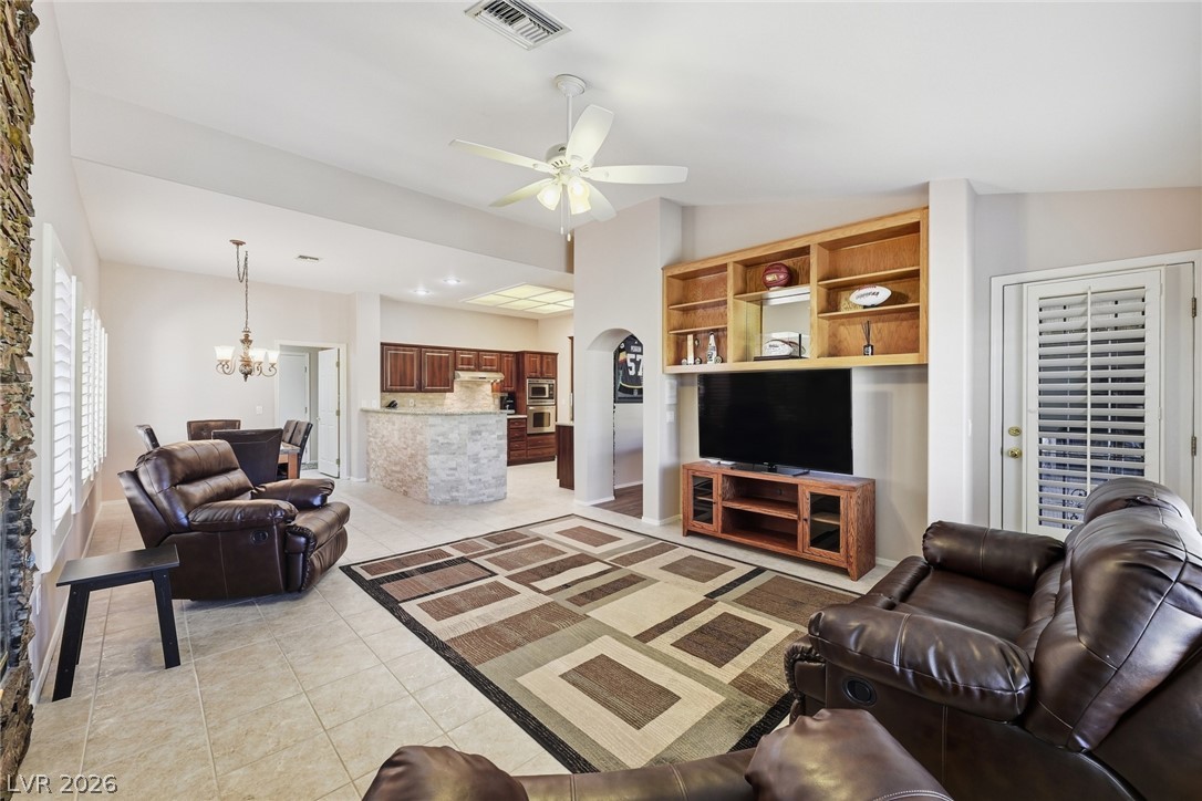 2829 Billy Casper Drive Property Photo 20