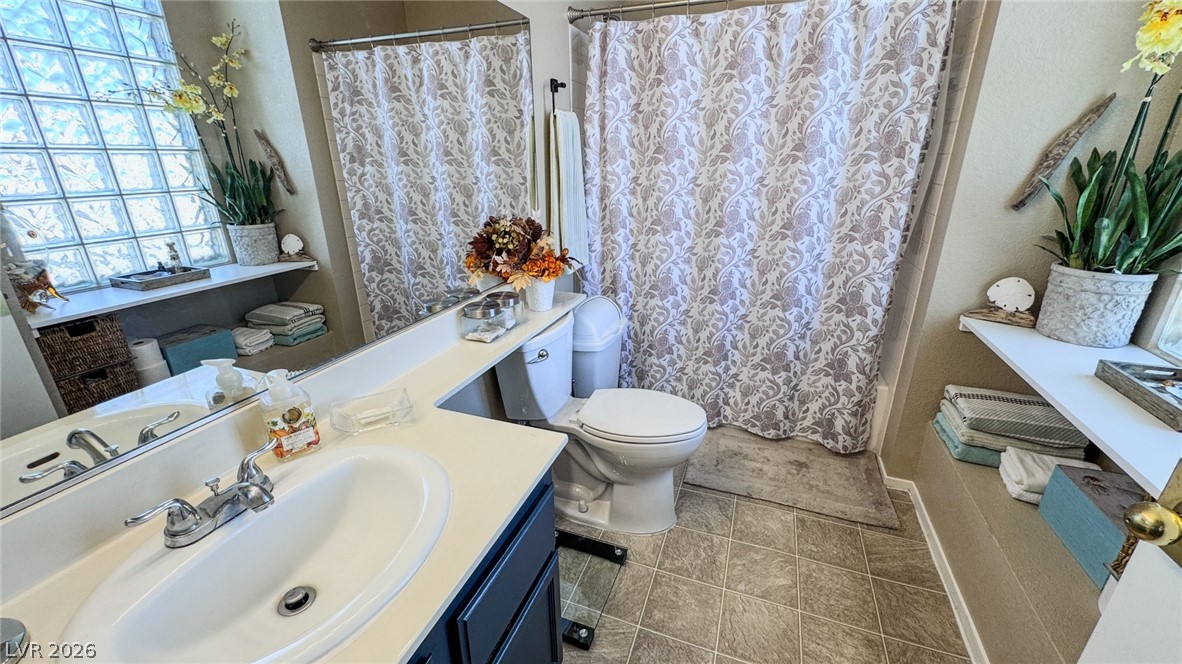 2241 Highpointe Drive 201 Property Photo 17
