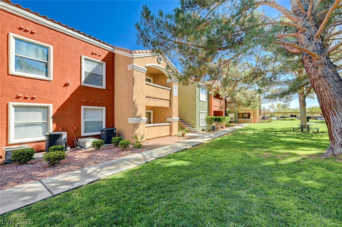 8101 West Flamingo Road 2136 Property Photo 3