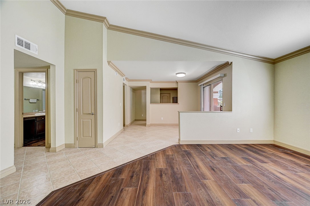 8101 West Flamingo Road 2136 Property Photo 11