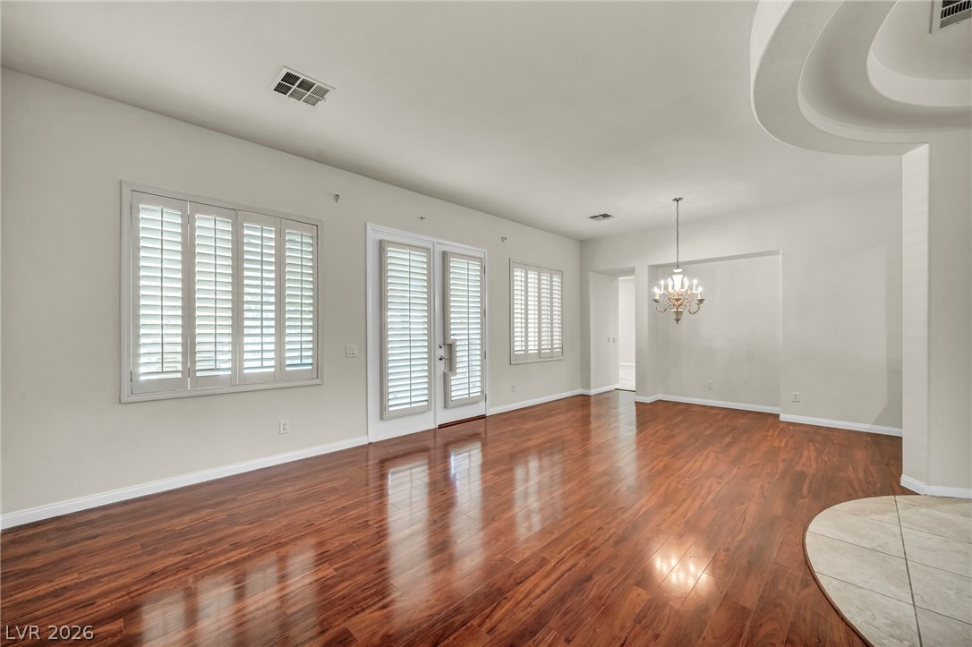 7904 Roxburgh Castle Avenue Property Photo 29