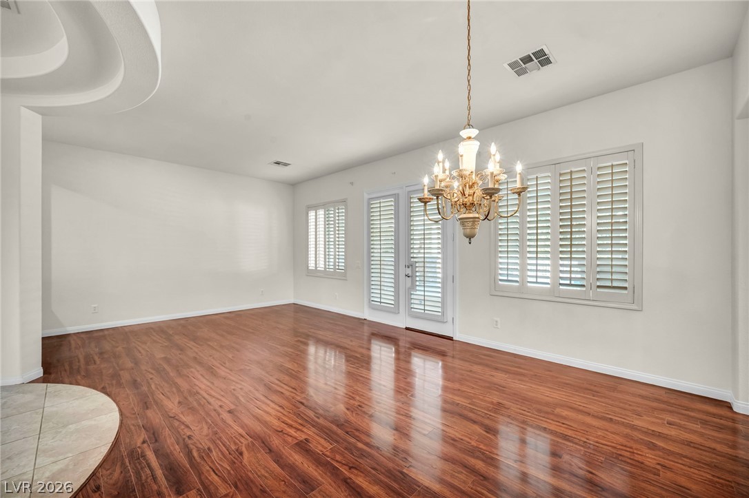 7904 Roxburgh Castle Avenue Property Photo 29